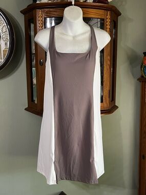 Gold Hinge Color Block Athletic Casual Dress Size Large